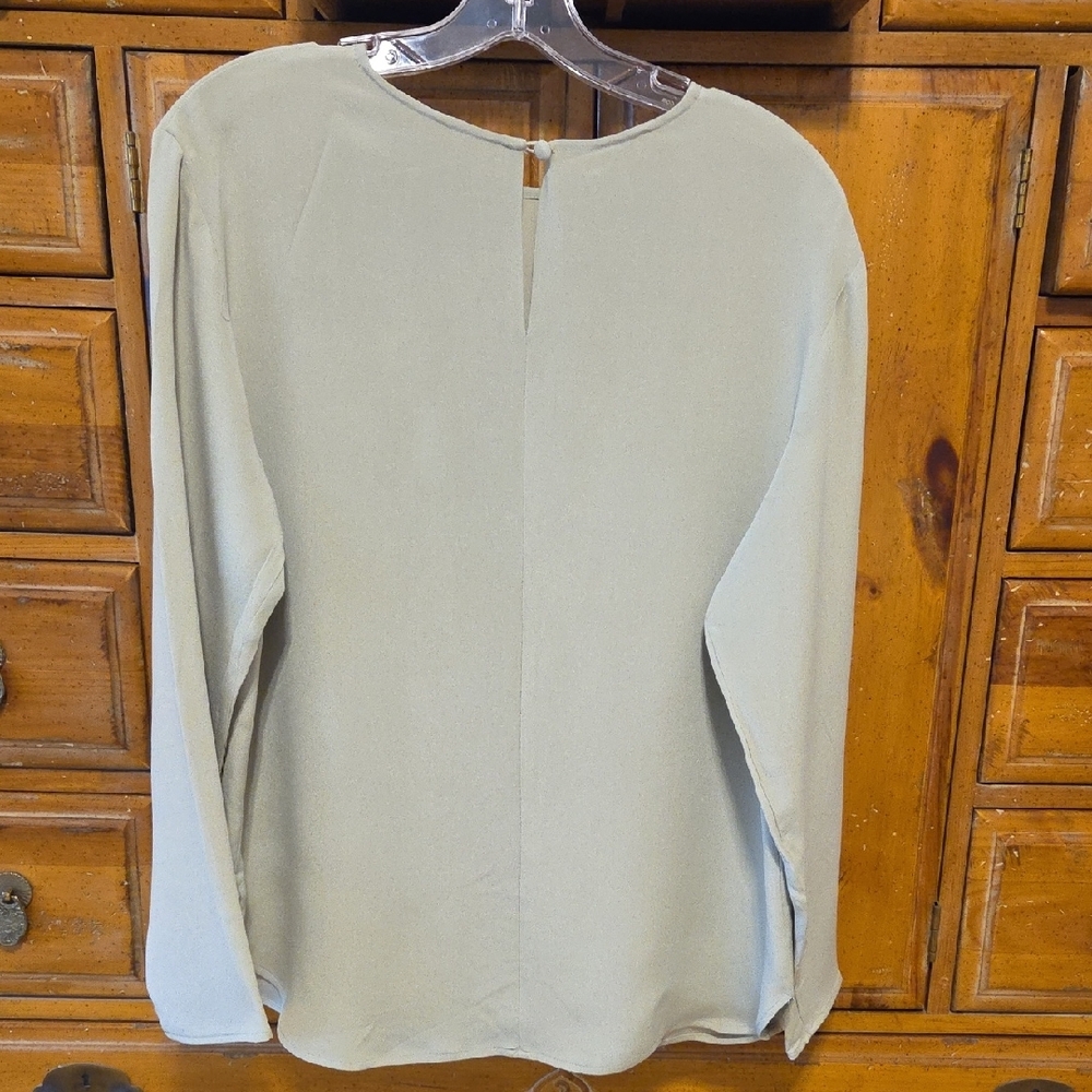 Ann Taylor Green Long Sleeve Relaxed Blouse - Picture 3 of 3